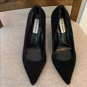 Steve Madden Black Suede Heels